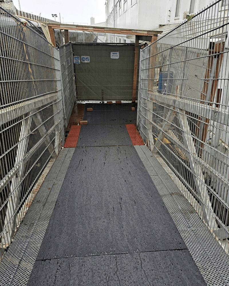 GripFactory PolyGrip Plates - Anti-Slip Solution on steel grids