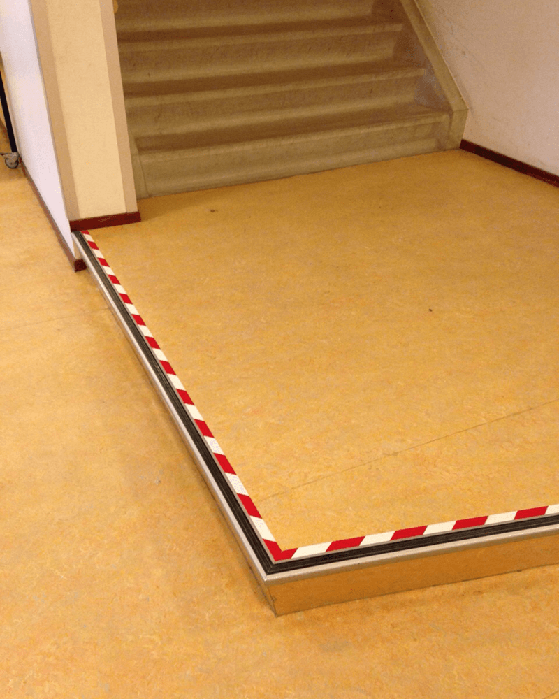 GripFactory Anti-Slip Tape Standard - Anti-Slip Solution on vinyl