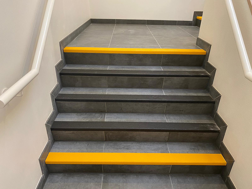 gripfactory_GRIPtreads_anti-slip-stair-nosings_project_0002