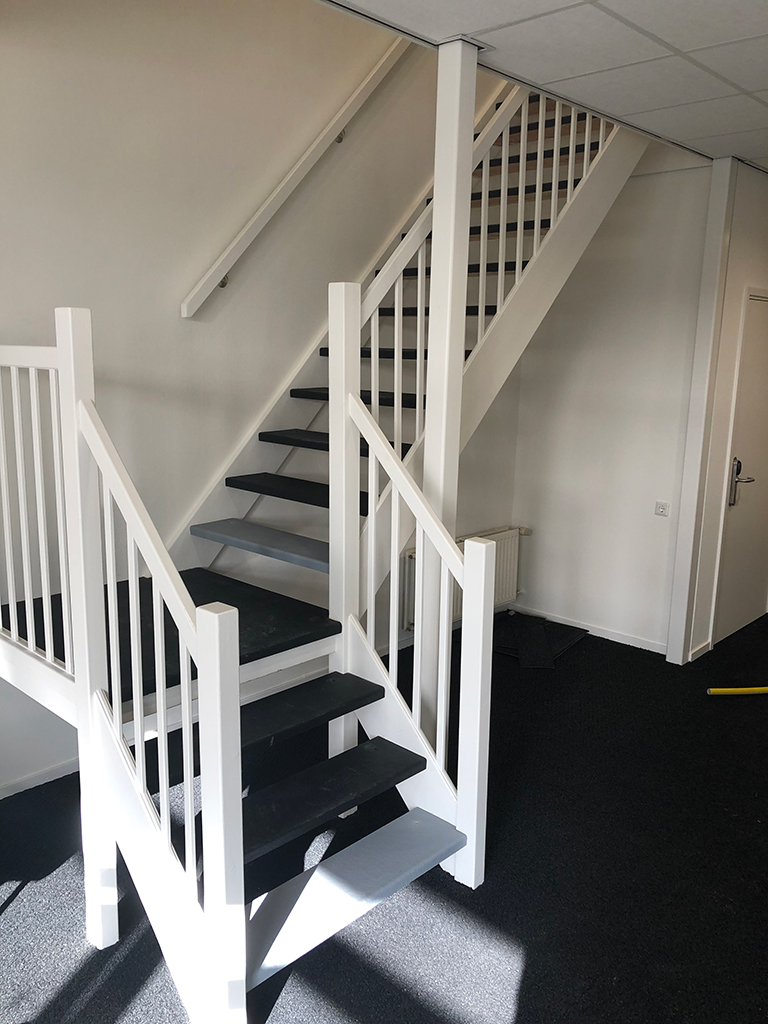 gripfactory_GRIPtreads_anti-slip-stair-treads_project_0013c