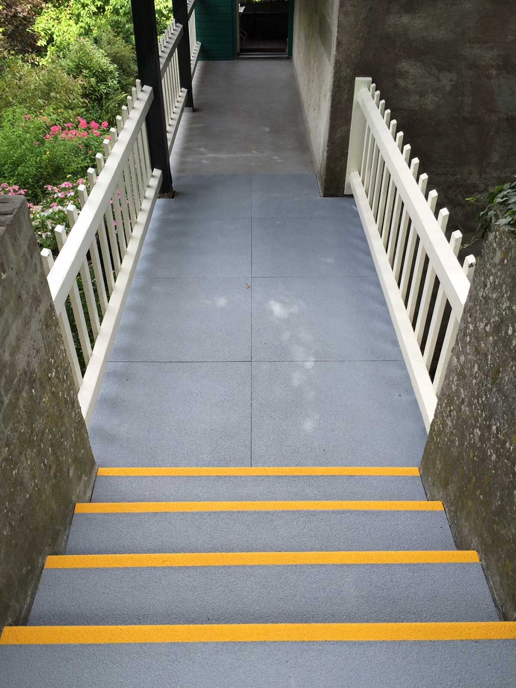 GripFactory - Innovative Anti-Slip Solutions for every Surface <  GripFactory Anti-Slip Anti-Slip Solutions