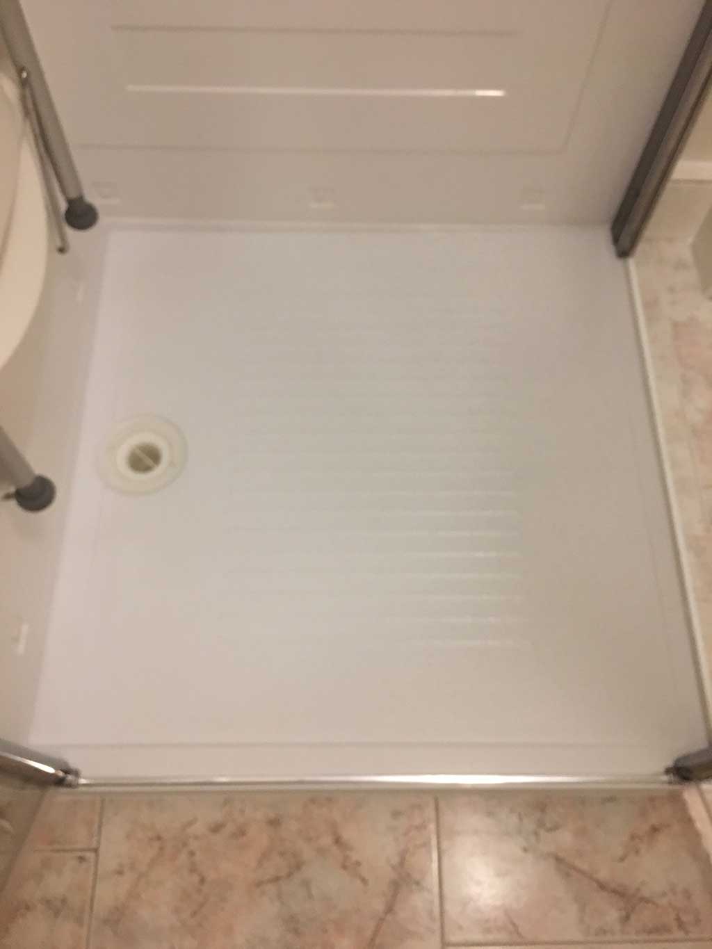 GripFactory SaniGrip Anti-Slip - shower tray